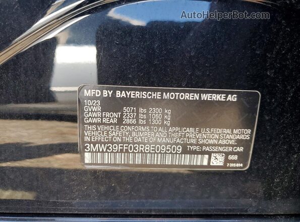 3MW39FF03R8E09509 2024 BMW 3 SERIES Черный Вид подкапотного пространства