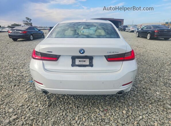 3MW39FS07P8D01610 2023 BMW 3 SERIES White უკანა ხედი