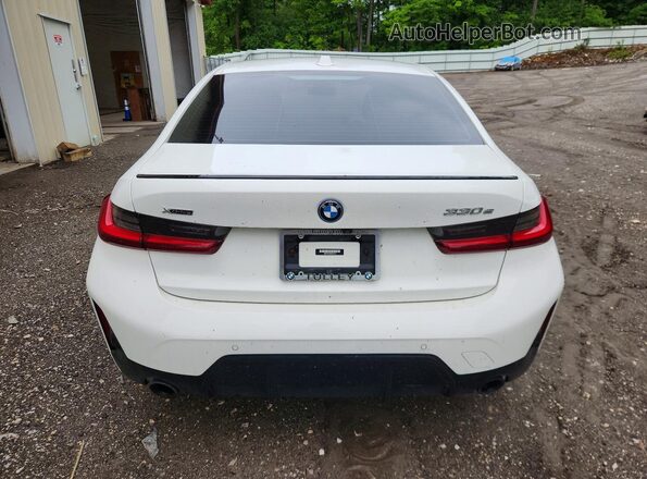 3MW39FS09P8D31613 2023 BMW 3 SERIES Белый Вид сзади
