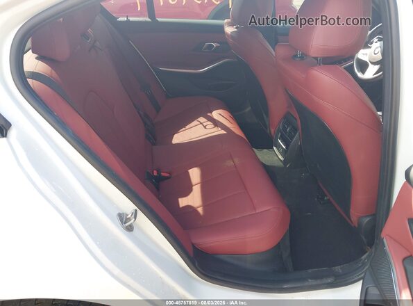 3MW49FF05R8E30589 2024 BMW M3 Желтый Вид наклейки с VIN-кодом