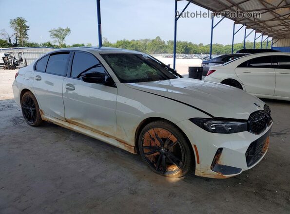 3MW49FF06R8E27197 2024 BMW M3 White Front right