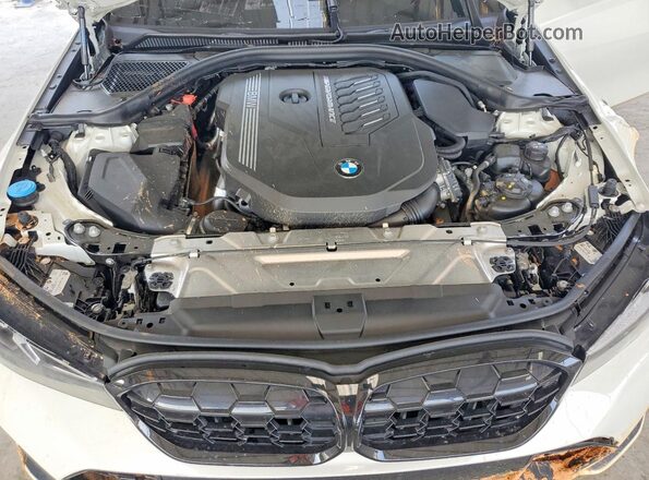 3MW49FF06R8E27197 2024 BMW M3 White Rear interior view