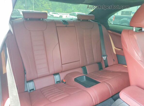 3MW53CM05P8D09565 2023 BMW M2 Gray უკანა სავარძლების ხედი