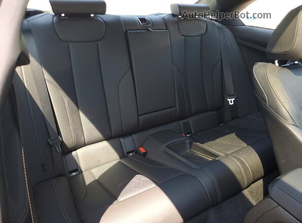 3MW53CM07N8C63444 2022 BMW M2 Gray Rear seats view