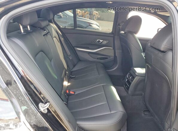 3MW59FT03S8F20161 2025 BMW M3 Black Vista de los asientos traseros
