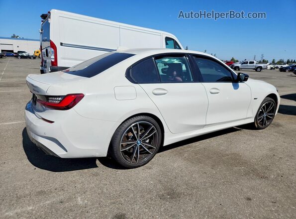 3MW5P7J05N8C52264 2022 BMW 3 SERIES White Tył prawy