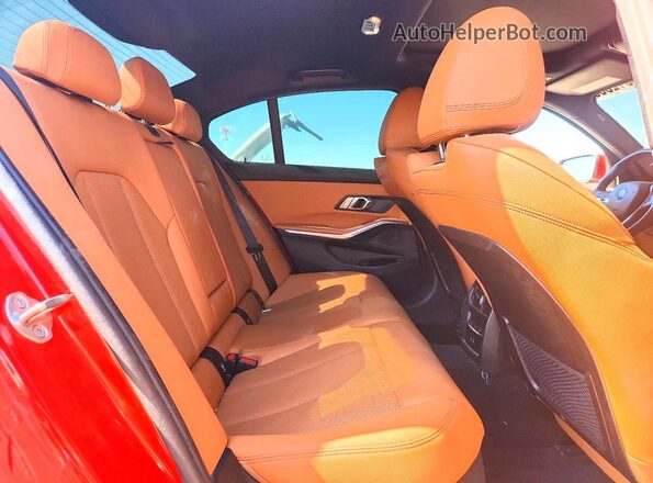 3MW5P7J09N8C44037 2022 BMW 3 SERIES Red Rear seats view