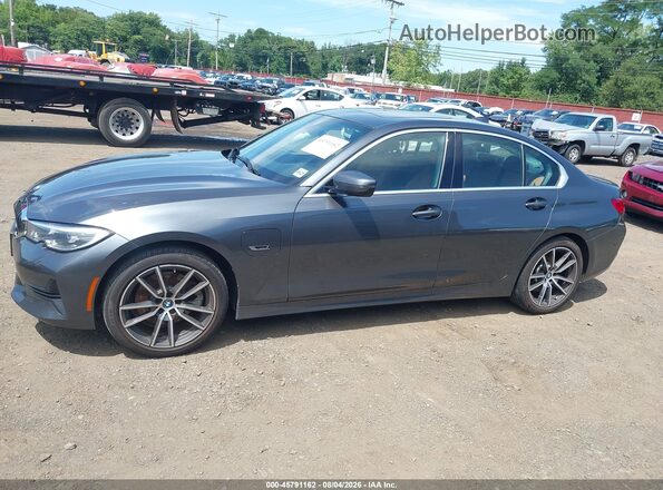 3MW5P9J02N8C23624 2022 BMW 3 SERIES Gray სალონის 360-გრადუსიანი ხედი