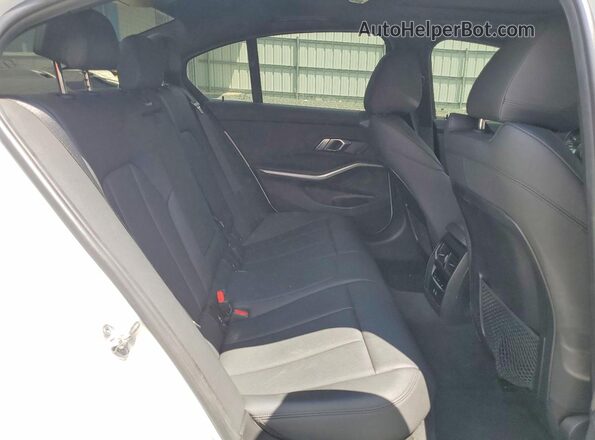 3MW5R7J00M8B51156 2021 BMW 3 SERIES Белый Вид задних сидений