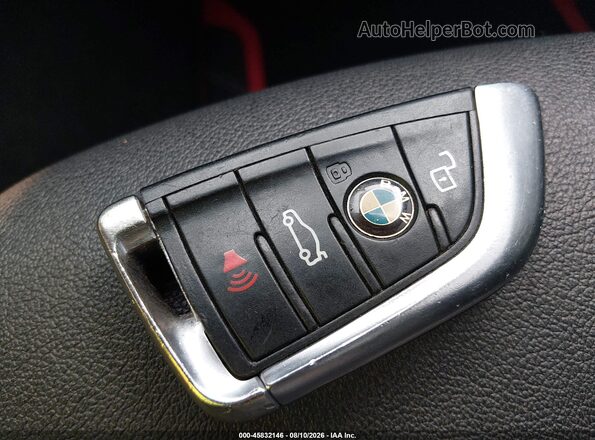 3MW5R7J04L8B24668 2020 BMW 3 SERIES Черный Вид панели приборов