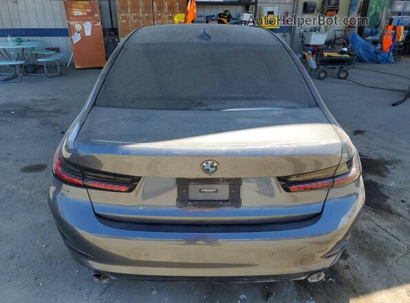 3MW5R7J05L8B05661 2020 BMW 3 SERIES Silver Հետևի տեսք