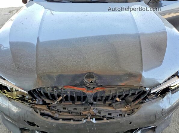 3MW5R7J05L8B05661 2020 BMW 3 SERIES Silver Սալոնի հետևի տեսք