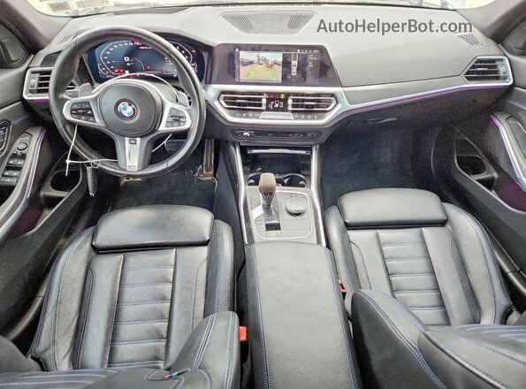 3MW5R7J0XM8B82138 2021 BMW 3 SERIES Gray Vista del salpicadero