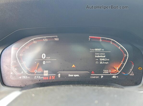 3MW5R7J5XK8B02698 2019 BMW 3 SERIES Black Instrument cluster view