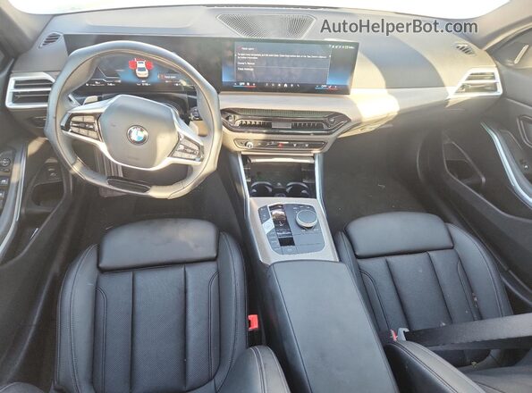 3MW69CW04S8F08311 2025 BMW 3 SERIES White Առջևի վահանակի տեսք