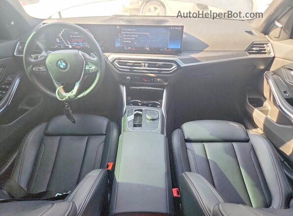 3MW69FF02R8E77197 2024 BMW 3 SERIES Gray Dashboard view