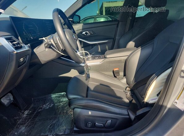 3MW69FF02R8E77197 2024 BMW 3 SERIES Gray Front interior view