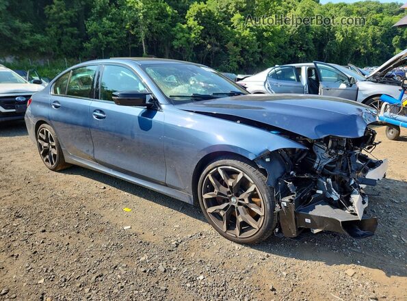 3MW69FT09S8F44467 2025 BMW M3 Синий Передняя правая четверть