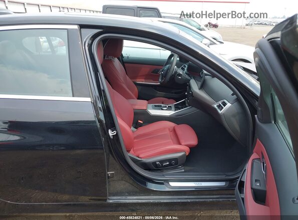 3MW89CW02T8G07641 2026 BMW 3 SERIES Черный Вид салона спереди