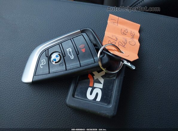 3MW89CW02T8G28912 2026 BMW 3 SERIES Gray Vista del salpicadero