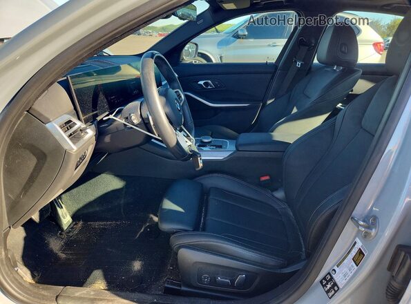 3MW89CW08S8F21944 2025 BMW 3 SERIES Gray Widok wnętrza z przodu