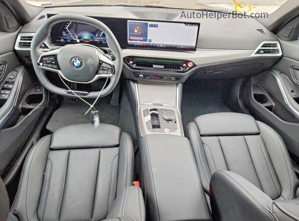 3MW89CW08T8G04405 2026 BMW 3 SERIES Black Vista del salpicadero