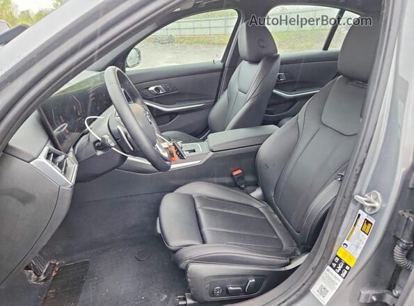 3MW89FF03R8E01335 2024 BMW 3 SERIES Silver Widok wnętrza z przodu