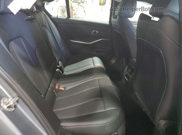 3MW89FF07R8E32135 2024 BMW 3 SERIES Gray Вид задніх сидінь