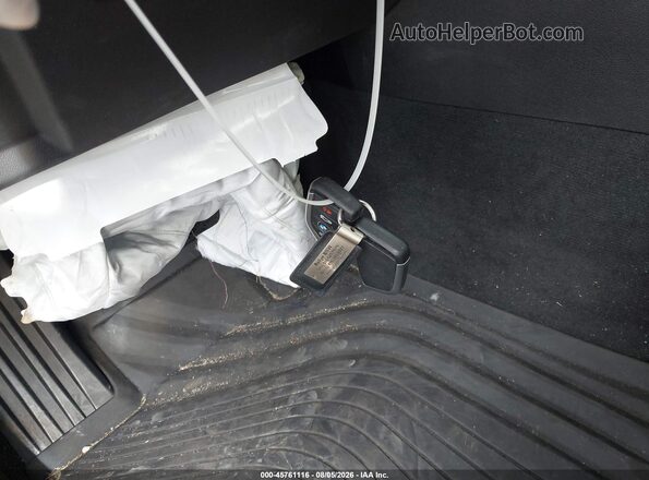 3MW89FF08P8D12728 2023 BMW 3 SERIES Белый Вид панели приборов