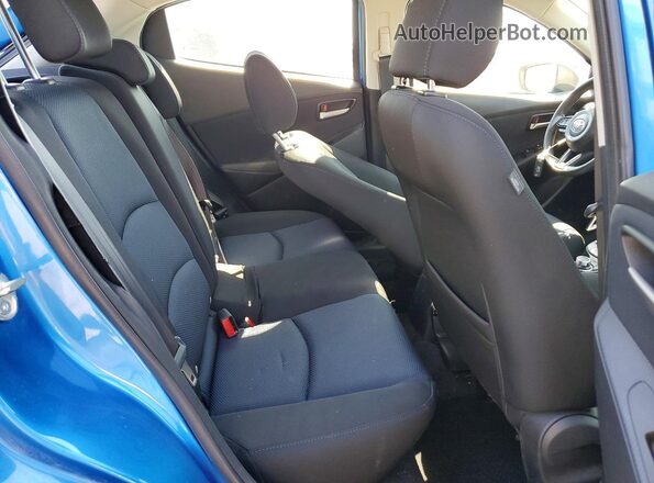 3MYDLBJV0LY714348 2020 TOYOTA YARIS Синий Вид задних сидений