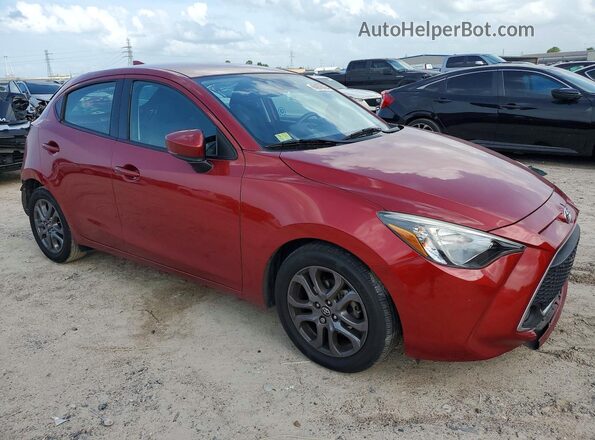 3MYDLBJV2LY704629 2020 TOYOTA YARIS Red Przód prawy