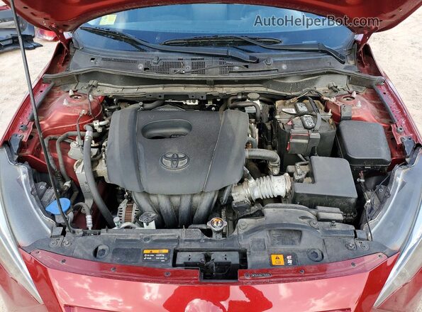 3MYDLBJV2LY704629 2020 TOYOTA YARIS Red Widok komory silnika