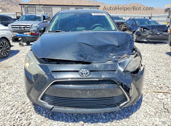 3MYDLBYV0HY147944 2017 TOYOTA YARIS Black Вид спереду