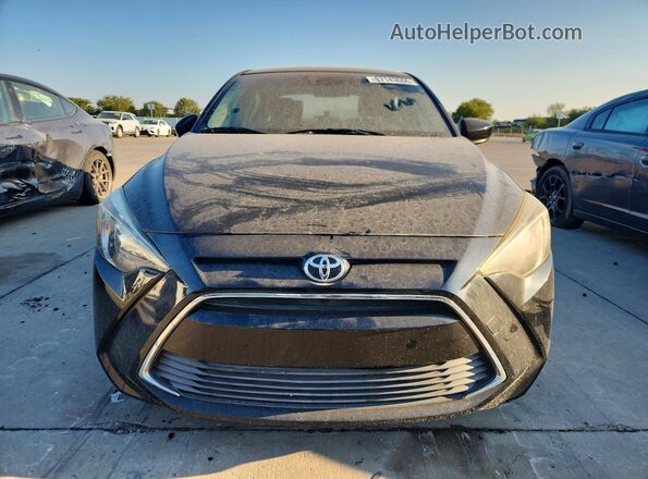 3MYDLBYV0HY162461 2017 TOYOTA YARIS Black Dashboard view