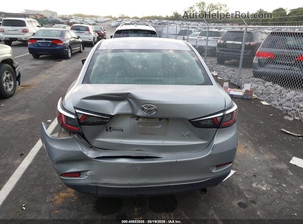 3MYDLBYV0HY183522 2017 TOYOTA YARIS IA Silver 