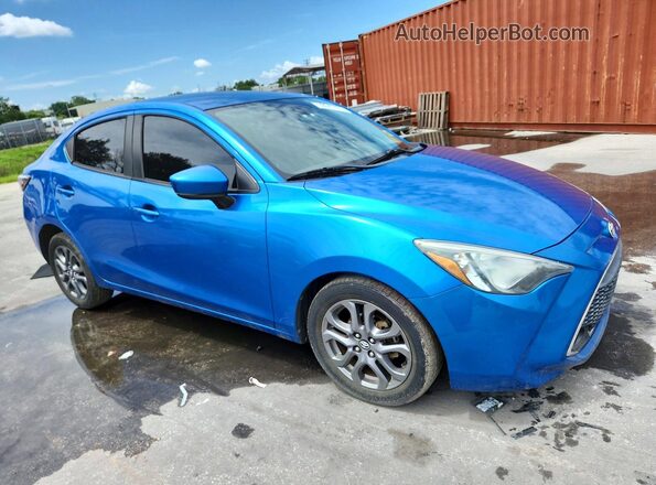 3MYDLBYV0KY511321 2019 TOYOTA YARIS Blue Передня права чверть