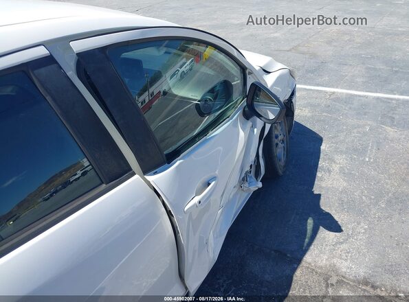 3MYDLBYV0KY525459 2019 TOYOTA YARIS White 
