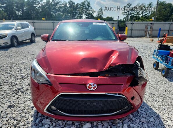 3MYDLBYV0LY708135 2020 TOYOTA YARIS Red Դիմացի տեսք