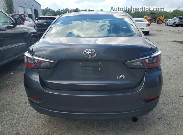3MYDLBYV1HY162470 2017 TOYOTA YARIS Gray Հետևի տեսք