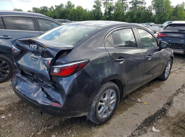 3MYDLBYV1HY196277 2017 TOYOTA YARIS Gray უკანა მარჯვენა