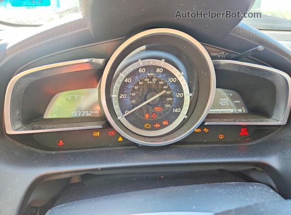 3MYDLBYV2HY167824 2017 TOYOTA YARIS Black Vista del cuadro de instrumentos