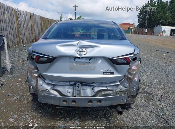 3MYDLBYV2HY168892 2017 TOYOTA YARIS IA Silver 