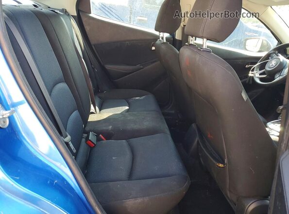 3MYDLBYV2KY518271 2019 TOYOTA YARIS Blue Vista de los asientos traseros