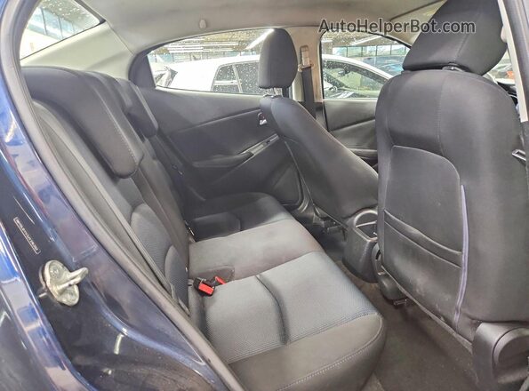 3MYDLBYV3JY316392 2018 TOYOTA YARIS Blue Widok tylnych siedzeń