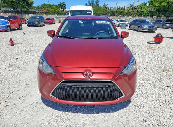 3MYDLBYV3KY519008 2019 TOYOTA YARIS Red Դիմացի տեսք