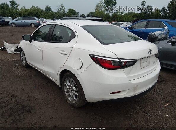 3MYDLBYV4HY164570 2017 TOYOTA YARIS IA Белый Задняя левая четверть