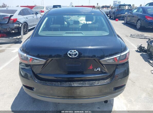 3MYDLBYV4JY308625 2018 TOYOTA YARIS IA Gray 