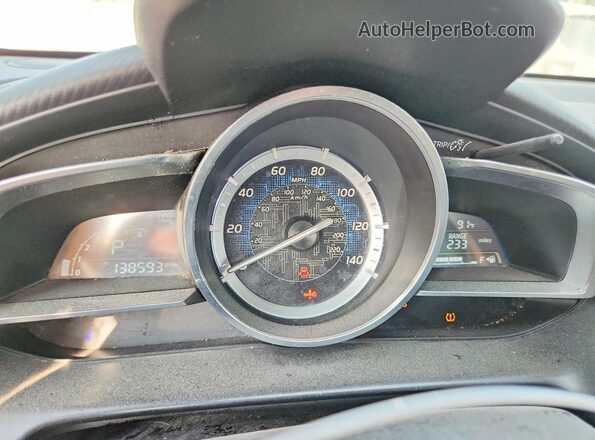 3MYDLBYV4JY312609 2018 TOYOTA YARIS Gray Вид щитка приладів