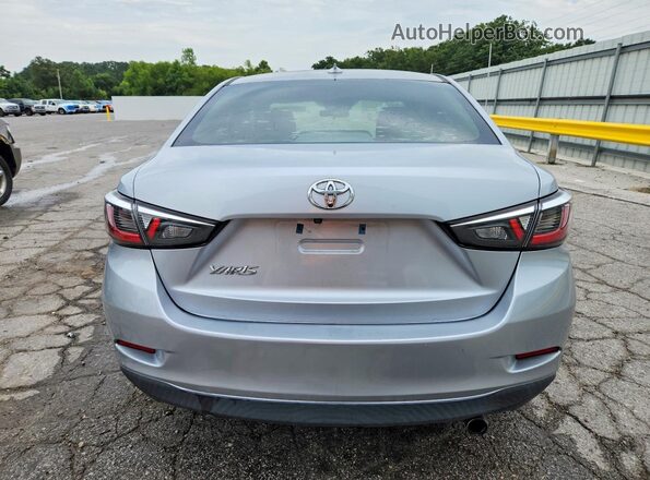 3MYDLBYV4KY509992 2019 TOYOTA YARIS Silver Widok z tyłu