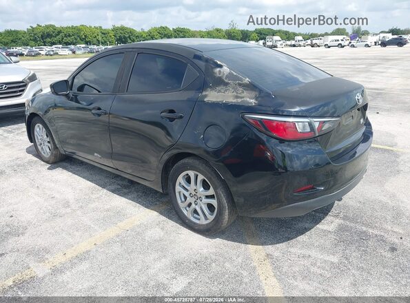 3MYDLBYV5HY193737 2017 TOYOTA YARIS IA Black Задня ліва чверть